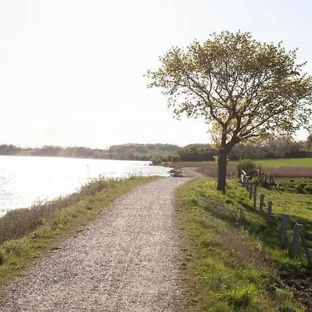 Holiday home Voor De Schlei *